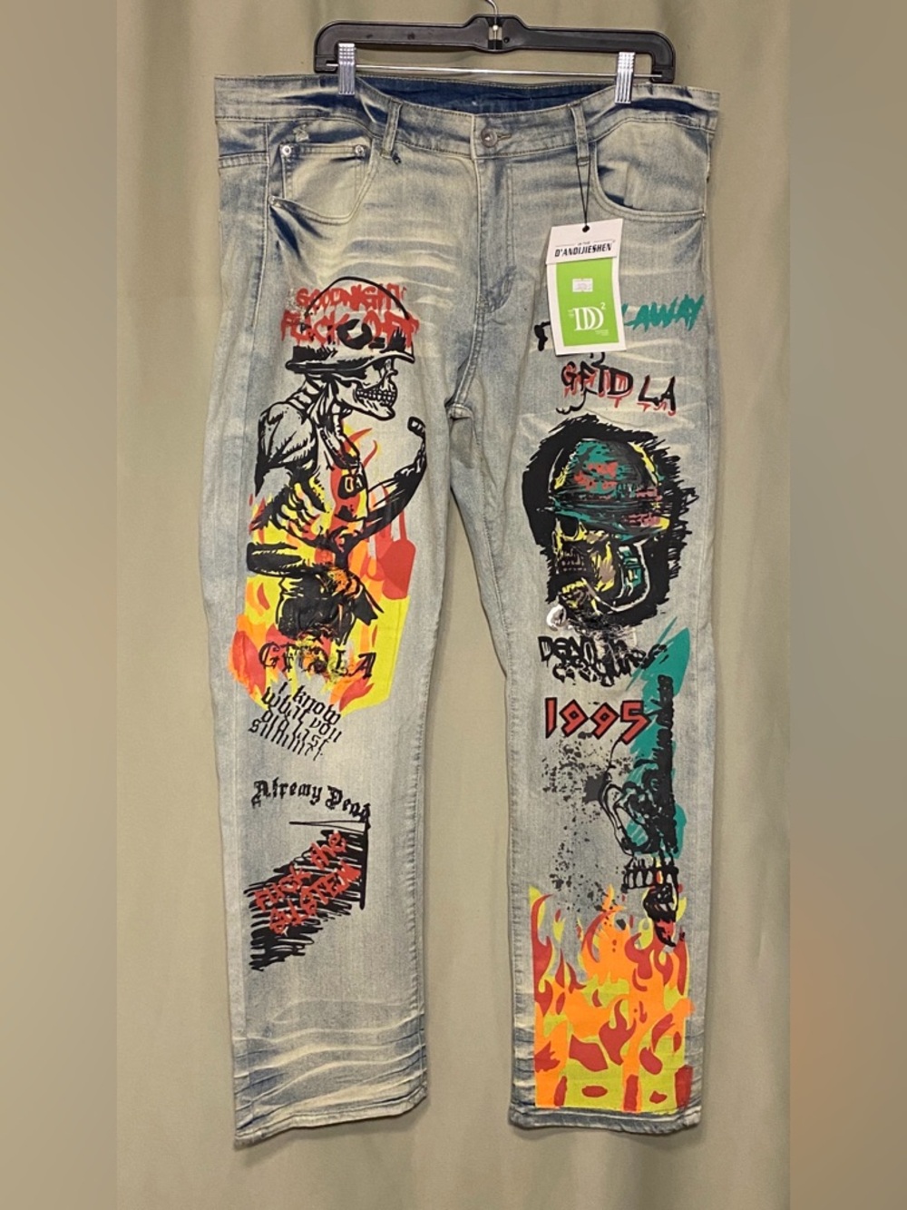 NWT D’Andijieshen Y2K Graphic Jeans Skull Graffiti Painted Jeans, 38 NWT